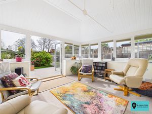 Sun Room- click for photo gallery
